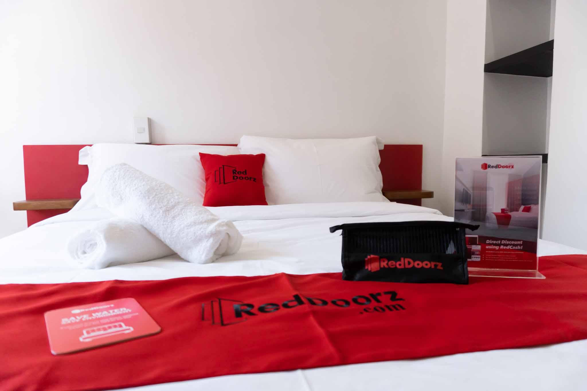 Reddoorz Plus At Mm Hotel Las Pinas Former Reddoorz Plus Near Bamboo Organ Eksteriør billede
