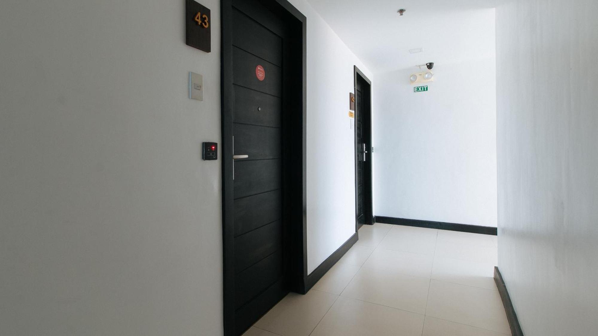 Reddoorz Plus At Mm Hotel Las Pinas Former Reddoorz Plus Near Bamboo Organ Eksteriør billede
