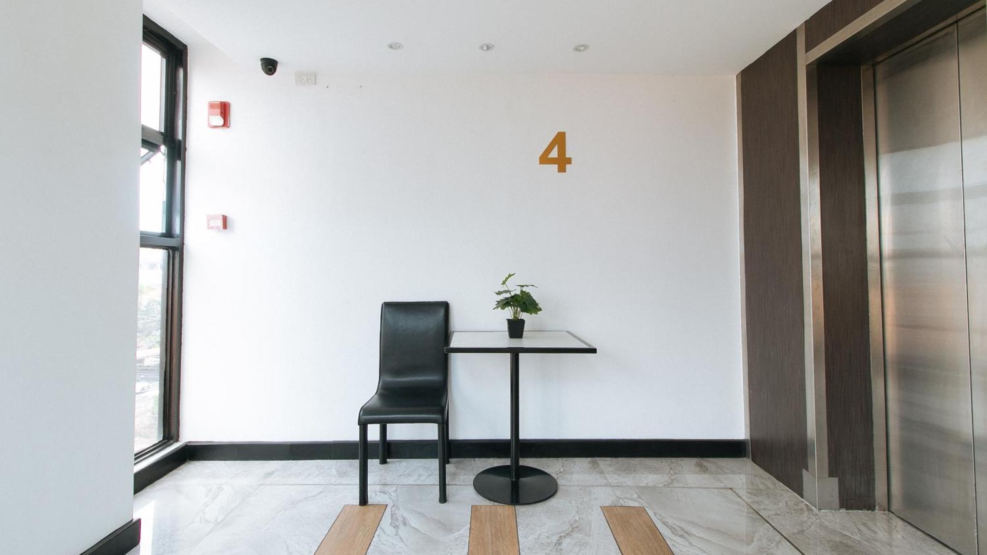 Reddoorz Plus At Mm Hotel Las Pinas Former Reddoorz Plus Near Bamboo Organ Eksteriør billede